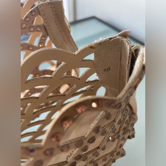 Zigi Soho Rhinestone Bling Cream Gladiator Heels - Picture 9 of 11